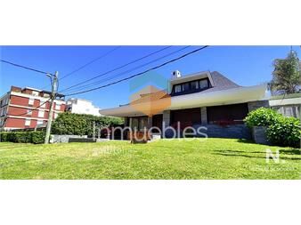 https://www.gallito.com.uy/casa-en-playa-mansa-inmuebles-25035592