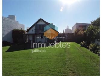 https://www.gallito.com.uy/casa-de-5-dormitorios-en-venta-en-la-barra-punta-del-este-inmuebles-19629331