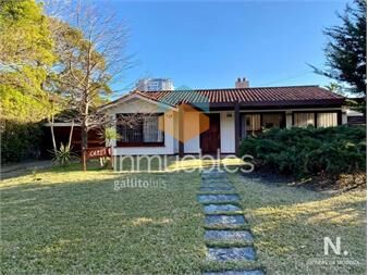 https://www.gallito.com.uy/venta-de-casa-de-3-dormitorios-en-mansa-punta-del-este-inmuebles-25041492