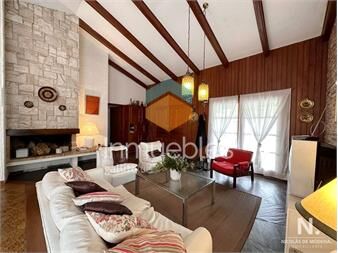 https://www.gallito.com.uy/casa-de-3-dormitorios-mas-dependencia-de-servicio-en-venta-inmuebles-25043166