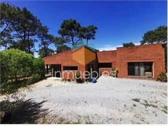 https://www.gallito.com.uy/casa-en-club-del-lago-inmuebles-23644787