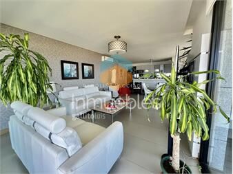 https://www.gallito.com.uy/apartamento-en-venta-en-primera-linea-playa-mansa-punta-d-inmuebles-25023051