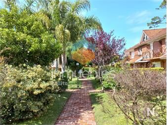 https://www.gallito.com.uy/roosevelt-parada-17-inmuebles-24987759
