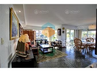 https://www.gallito.com.uy/apartamento-en-punta-del-este-peninsula-inmuebles-26046554