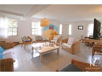 https://www.gallito.com.uy/venta-de-casa-de-4-dormitorios-en-la-barra-punta-del-este-inmuebles-24601175