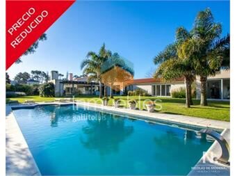 https://www.gallito.com.uy/hermosa-casa-en-playa-mansa-a-metros-del-mar-zona-muy-tran-inmuebles-24992052