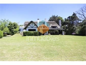 https://www.gallito.com.uy/casa-en-venta-de-4-dormitorios-en-el-golf-punta-del-este-inmuebles-16906222