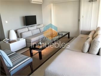 https://www.gallito.com.uy/brava-parada-7-inmuebles-22376894