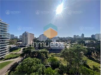 https://www.gallito.com.uy/venta-apartamento-2-dormitorios-playa-brava-punta-del-est-inmuebles-21714039