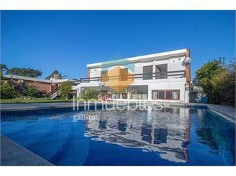 https://www.gallito.com.uy/venta-de-casa-4-dormitorio-con-piscina-climatizada-playa-ma-inmuebles-24606255