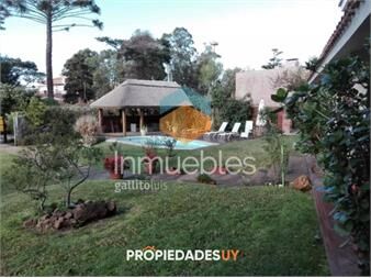 https://www.gallito.com.uy/linda-casa-de-2-plantas-inmuebles-19648313