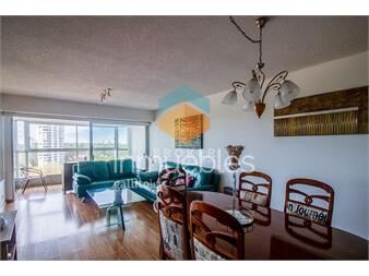 https://www.gallito.com.uy/venta-de-apartamento-reciclado-2-dormitorios-en-roosevelt-inmuebles-26136160