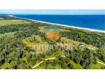 https://www.gallito.com.uy/terreno-en-venta-en-eden-rock-inmuebles-25334542