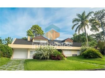 https://www.gallito.com.uy/mansa-hermosa-casa-inmuebles-25033526
