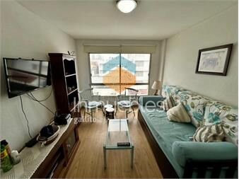 https://www.gallito.com.uy/encantador-departamento-de-1-dormitorio-y-medio-peninsula-inmuebles-25975405