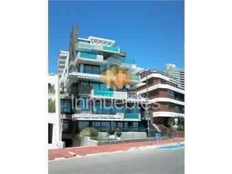 https://www.gallito.com.uy/penthouse-en-primera-fila-puerto-punta-del-este-inmuebles-25033845