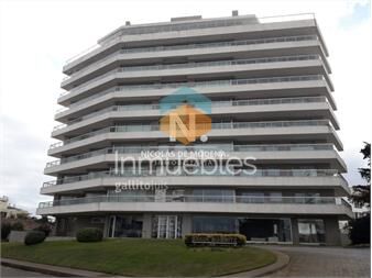 https://www.gallito.com.uy/apartamento-a-metros-de-playa-brava-inmuebles-24631070