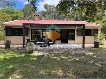https://www.gallito.com.uy/casa-reciclada-de-4-dormitorios-con-piscina-en-san-rafael-inmuebles-25644146