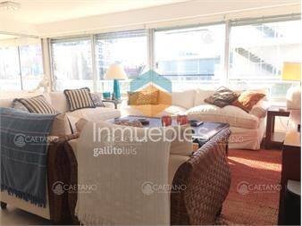 https://www.gallito.com.uy/departamento-de-3-dormitorios-en-tiburon-1-punta-del-este-inmuebles-19284314
