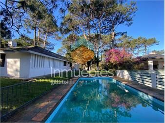 https://www.gallito.com.uy/espectacular-casa-en-oportunidad-mansa-con-piscina-y-canch-inmuebles-22909059