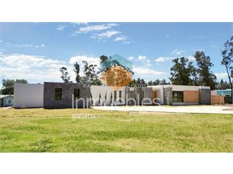 https://www.gallito.com.uy/casa-a-estrenar-en-venta-de-4-dormitorios-en-el-quijote-la-inmuebles-26779031
