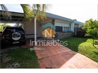 https://www.gallito.com.uy/casa-en-venta-de-3-dormitorios-zona-cantegril-punta-del-es-inmuebles-25042419