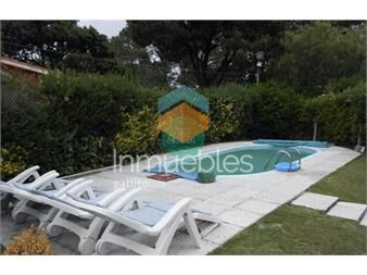 https://www.gallito.com.uy/venta-casa-cantegril-3d-servicio-piscina-barbacoa-inmuebles-26773511