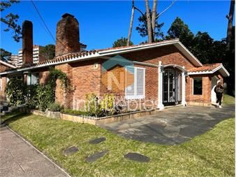 https://www.gallito.com.uy/terreno-para-desarrollo-venta-en-playa-mansa-inmuebles-25410635