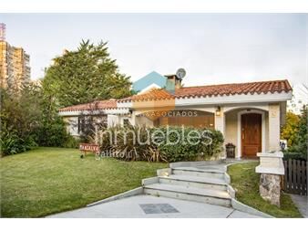 https://www.gallito.com.uy/hermosa-casa-en-venta-de-4-dormitorios-en-playa-mansa-punt-inmuebles-21964150