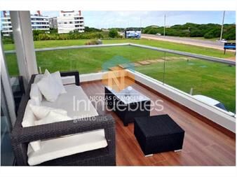 https://www.gallito.com.uy/apartamento-en-brava-3-dormitorios-inmuebles-25035234