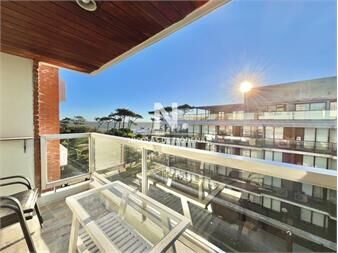 https://web5.gallito.com.uy/en-venta-apartamento-de-2-dormitorios-en-mansa-punta-del-e-inmuebles-25874586