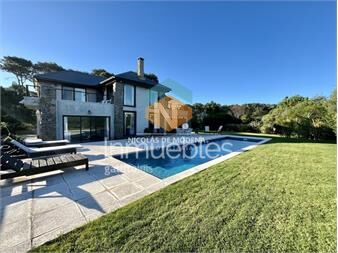 https://www.gallito.com.uy/casa-en-punta-ballena-chihuahua-inmuebles-25128510