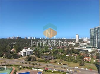 https://www.gallito.com.uy/complejo-lincoln-center-apartamento-sobre-playa-mansa-en-inmuebles-24988239