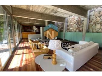 https://www.gallito.com.uy/casa-en-venta-de-4-suites-en-punta-del-este-inmuebles-24738097