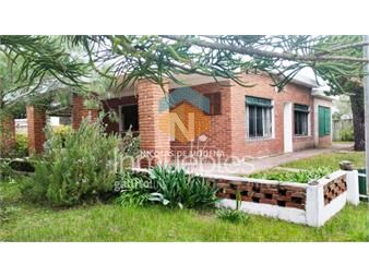 https://www.gallito.com.uy/vende-casa-de-4-dormitorios-con-parrillero-en-manantiales-inmuebles-26144311