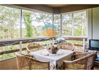 https://www.gallito.com.uy/apartamento-en-venta-de-2-dormitorios-en-bora-bora-tower-p-inmuebles-25640504