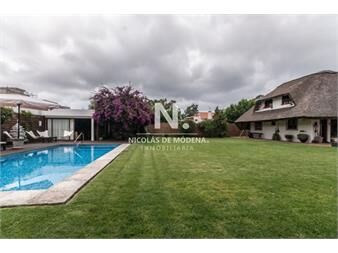 https://www.gallito.com.uy/casa-de-3-dormitorios-en-venta-en-pinares-punta-del-este-inmuebles-25035345