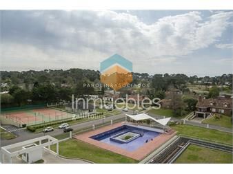 https://www.gallito.com.uy/apartamento-de-2-dormitorios-en-venta-en-greenlife-punta-d-inmuebles-19576767