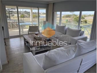 https://www.gallito.com.uy/apartamento-de-3-dormitorios-con-vista-al-mar-en-brava-pu-inmuebles-25972224