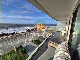 https://www.gallito.com.uy/en-venta-apartamento-con-vista-inigualable-de-2-dormitorio-inmuebles-27031159