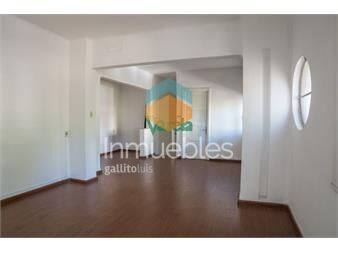 https://www.gallito.com.uy/casa-en-venta-con-renta-tres-cruces-2-plantas-6-dorm-2-inmuebles-25377174