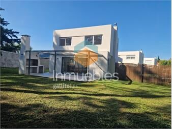 https://www.gallito.com.uy/divina-para-entrar-el-pinar-inmuebles-27049449