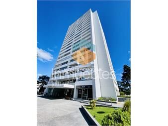 https://www.gallito.com.uy/apartamento-en-punta-del-este-de-3-dormitorios-en-venta-inmuebles-27049619