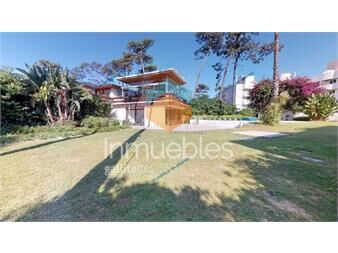 https://www.gallito.com.uy/casa-en-venta-de-5-dormitorios-en-mansa-punta-del-este-inmuebles-20731112