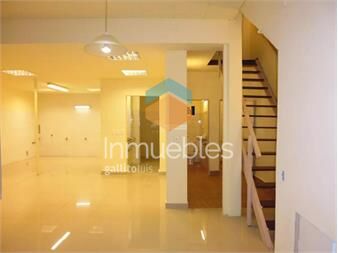 https://www.gallito.com.uy/venta-local-comercial-con-deposito-y-casa-barrio-sur-ejido-inmuebles-24890141
