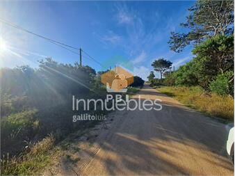 https://www.gallito.com.uy/terreno-balneario-buenos-aires-manantiales-ref-pbi131-inmuebles-24673294