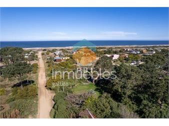 https://www.gallito.com.uy/venta-de-terreno-en-balneario-buenos-aires-manantiales-inmuebles-24825241