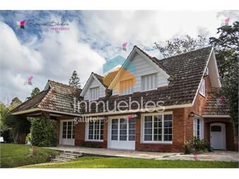 https://www.gallito.com.uy/venta-de-casa-de-5-dormitorios-en-el-golf-punta-del-este-inmuebles-27043379