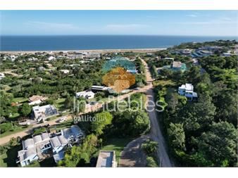 https://www.gallito.com.uy/lote-en-las-grutas-punta-ballena-ref-pbi2700-inmuebles-25631103