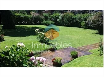 https://www.gallito.com.uy/casa-en-mansa-6-dormitorios-inmuebles-17597983